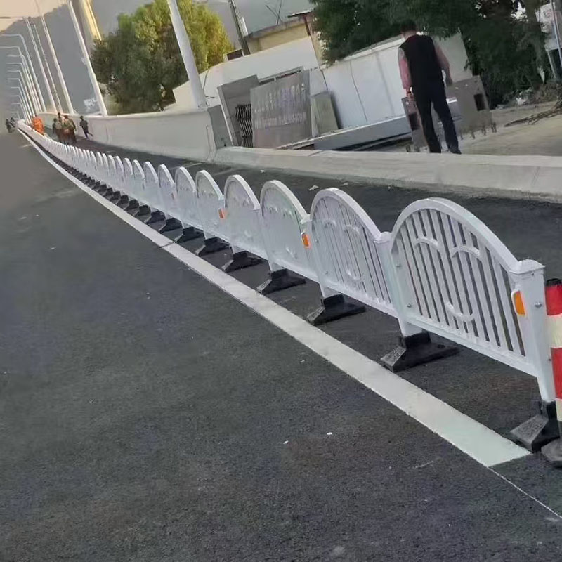 道路护栏